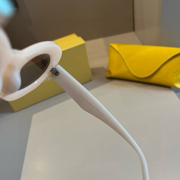 Loewe Sun glasses - Picture 6 of 6